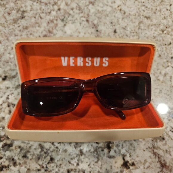 USED Versus Versace Sunglasses MOD 6041 COL 63113 -Tortoise , Brown Lens , Case - Picture 1 of 10